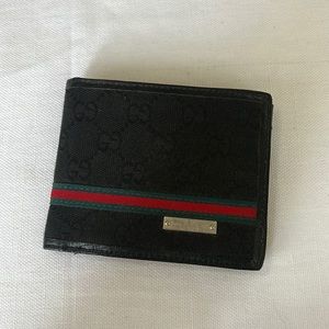 Gucci mens wallet